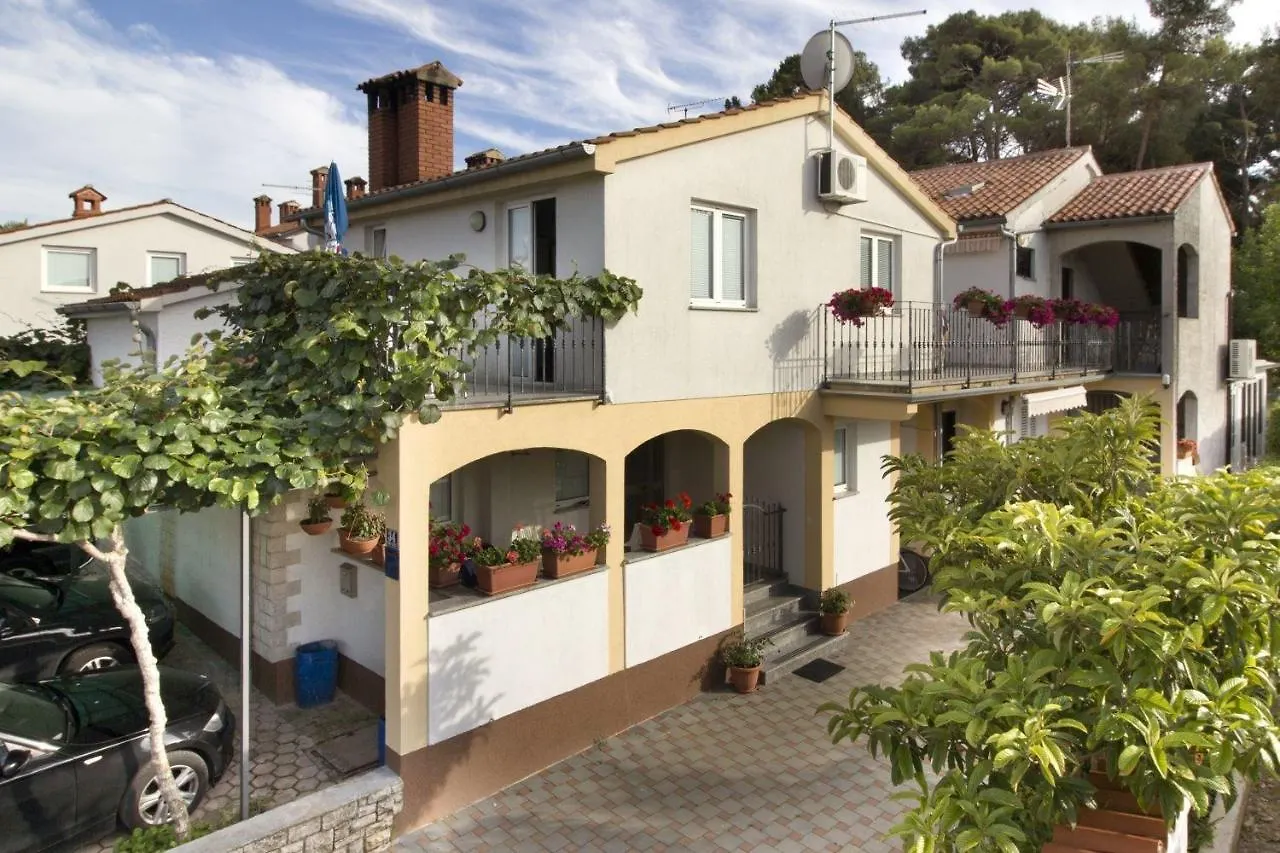 Apartment In Porec With One-Bedroom 7